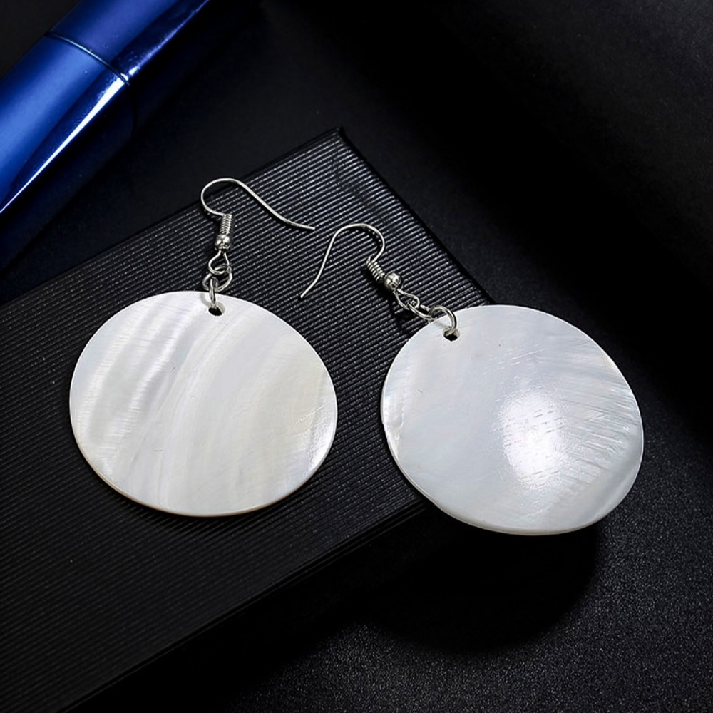 2/$20! Shell Disc Drop Earrings - Picture 3 of 8
